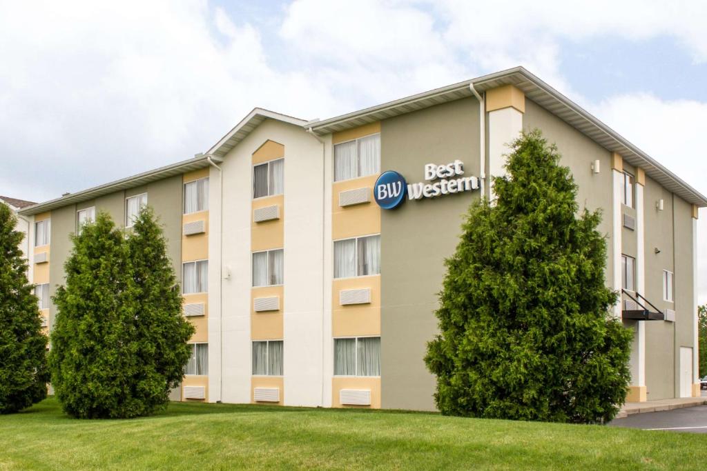 Best Western Toledo South Maumee Main image 1